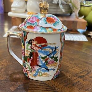 Vintage Chinese area Infuser Mug Colorful Floral Ceramic Mug with Lid